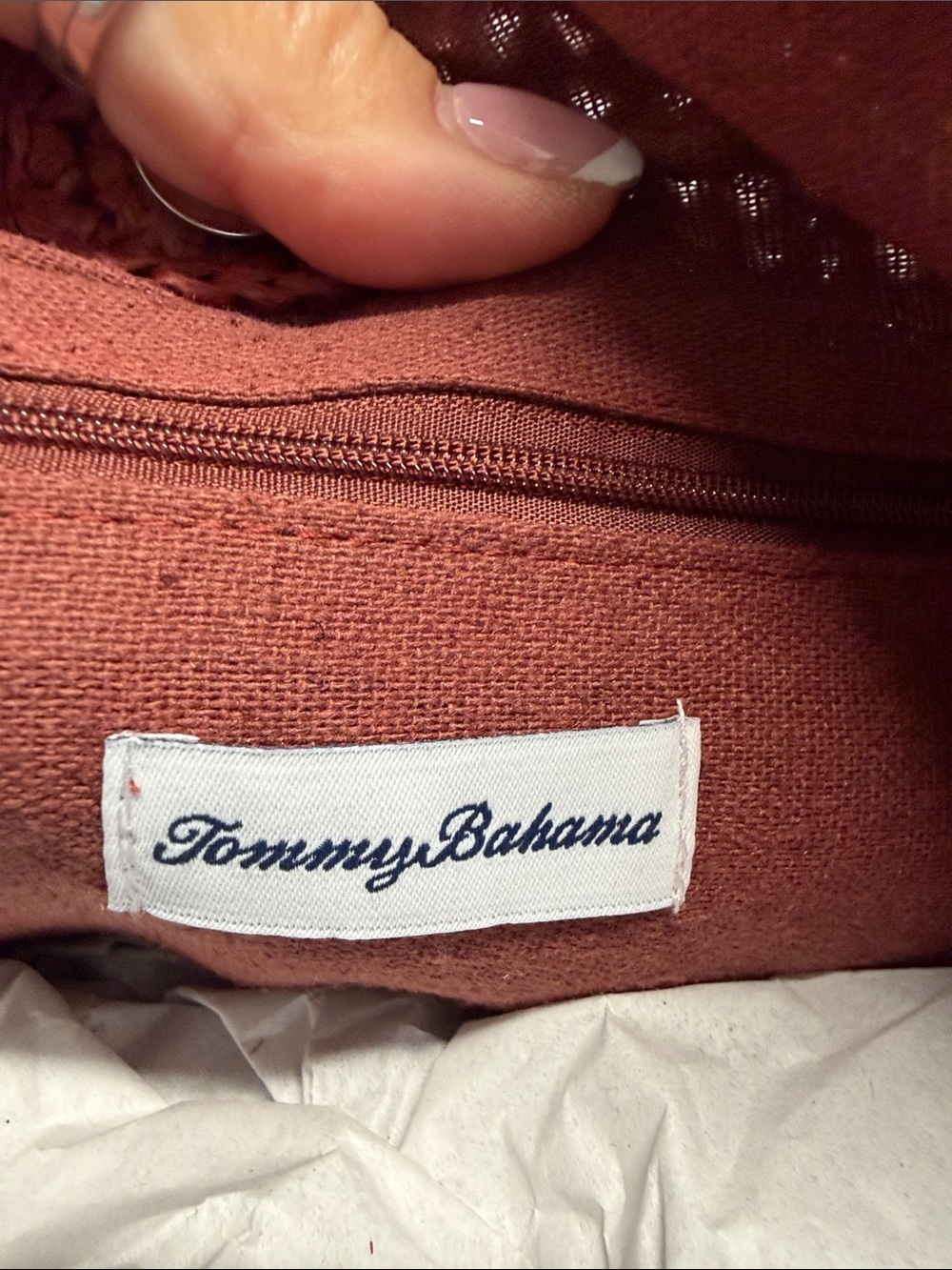 Tommy Bahama | Brick Red Woven Hobo Style Coastal Summer - Picture 6 of 9